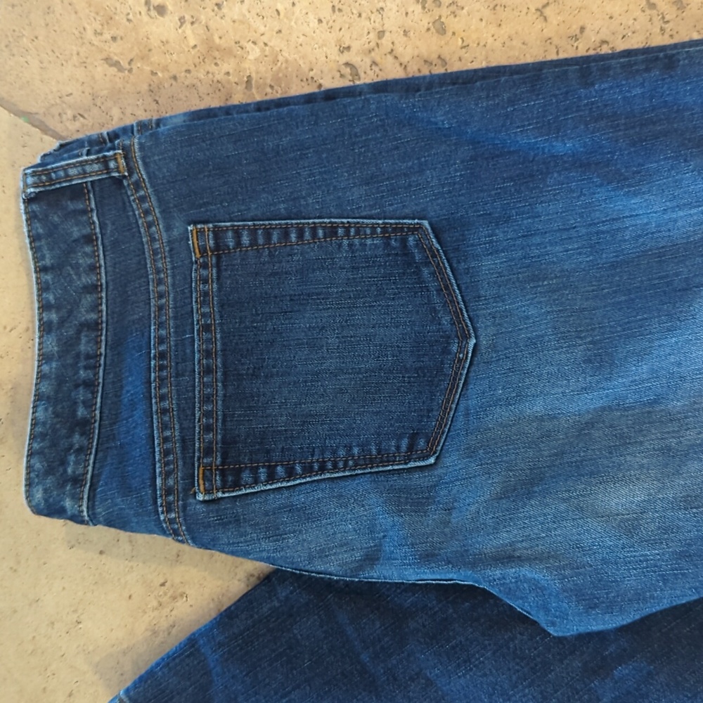 Banana Republic straight leg distressed wash